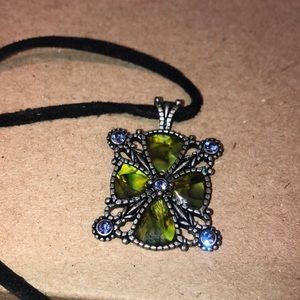 LIA SOPHIA GREEN NECKLACE